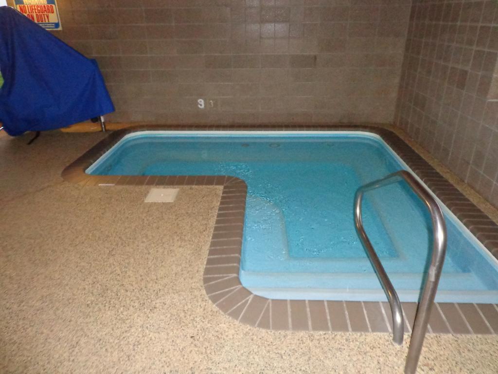 Americinn By Wyndham ביסמרק מראה חיצוני תמונה