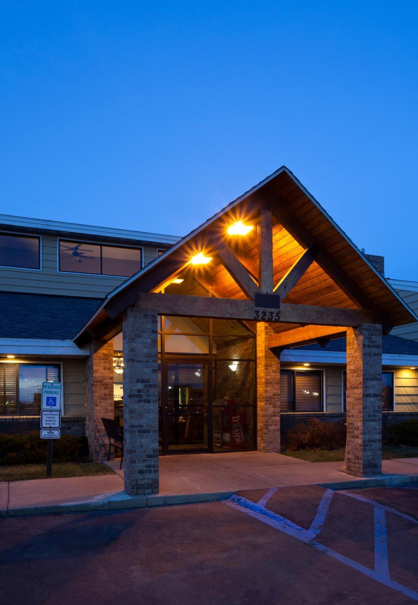 Americinn By Wyndham ביסמרק מראה חיצוני תמונה